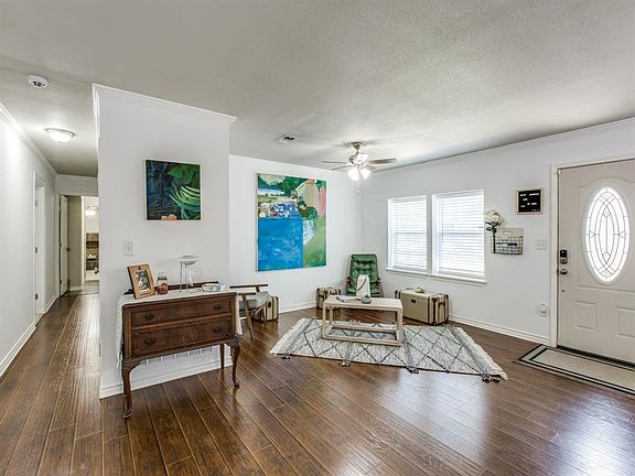 5th image of 1709 Esquire Pl