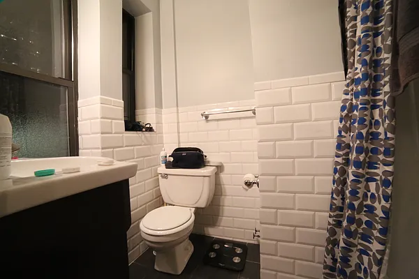 Rented by City Wide Apartments | media 2