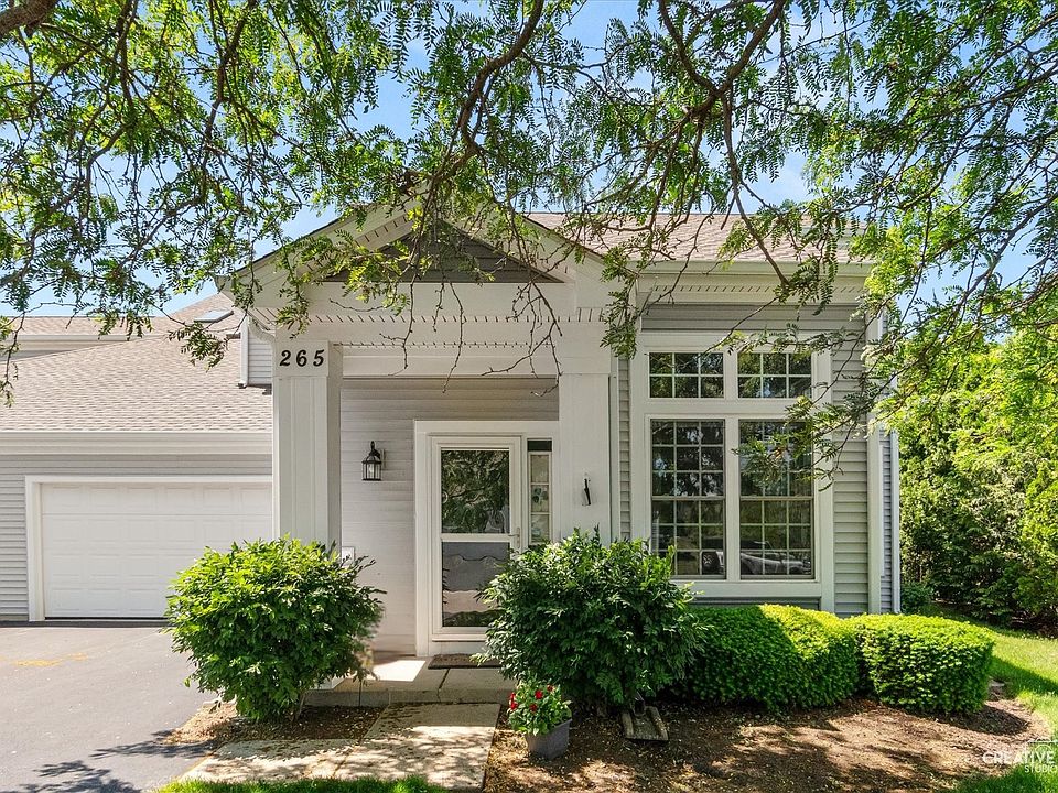 1st image of 265 Grays Dr #265