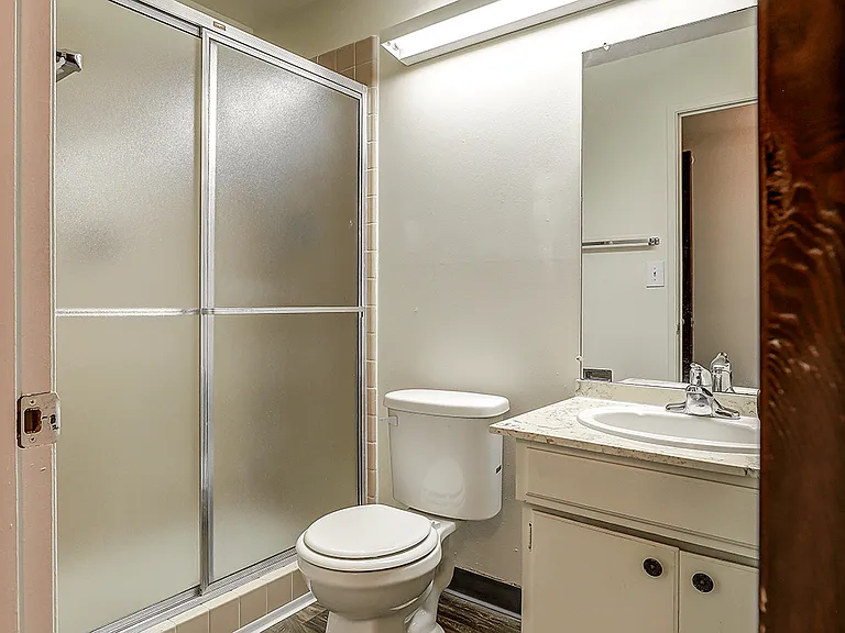 Tiled Walk-In Shower