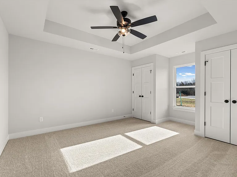 2621 Easley Cabin Cir — Photo 35