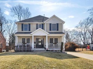 218 Reavis Pl, Saint Louis, MO 63119