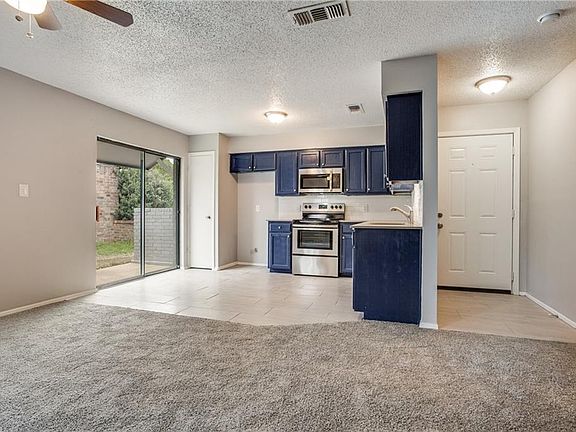 3rd image of 10306 Kinslow Dr