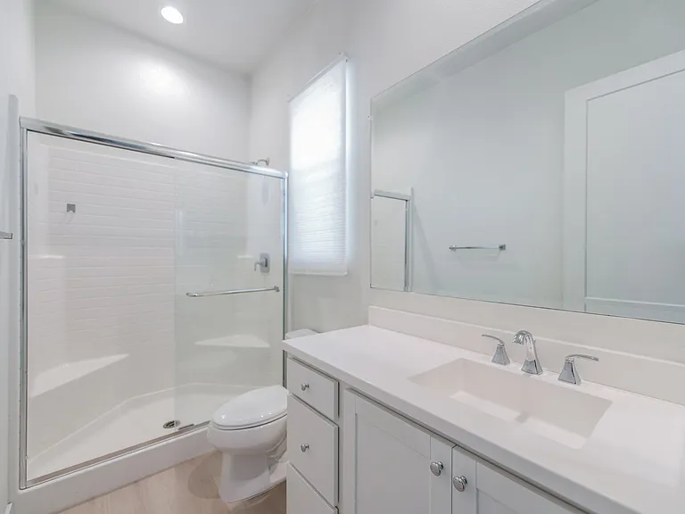 15870 Kingston Rd — Photo 28