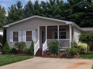 3 B St, Navarre, OH 44662