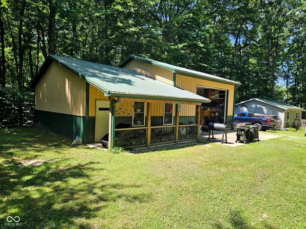 9713 E Poplar Dr, Brazil, IN 47834