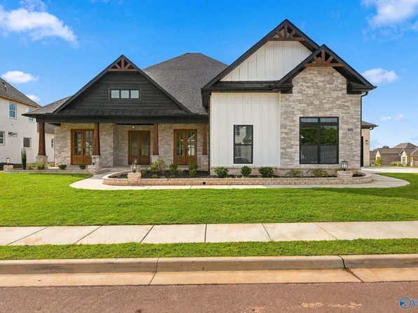 100 Twisted Cedar Cir, Madison, AL 35756