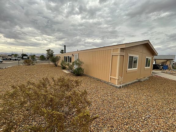 2nd image of 5550 S Pearl St #1