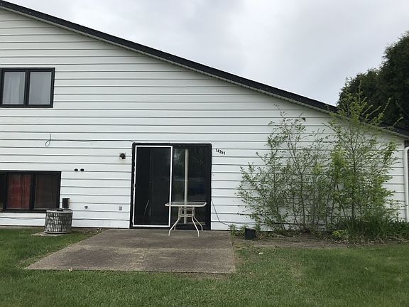 5th image of 14351 Hemlock Ct S