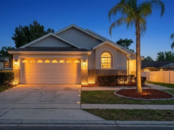 15932 Robin Hill Loop, Clermont, FL 34714