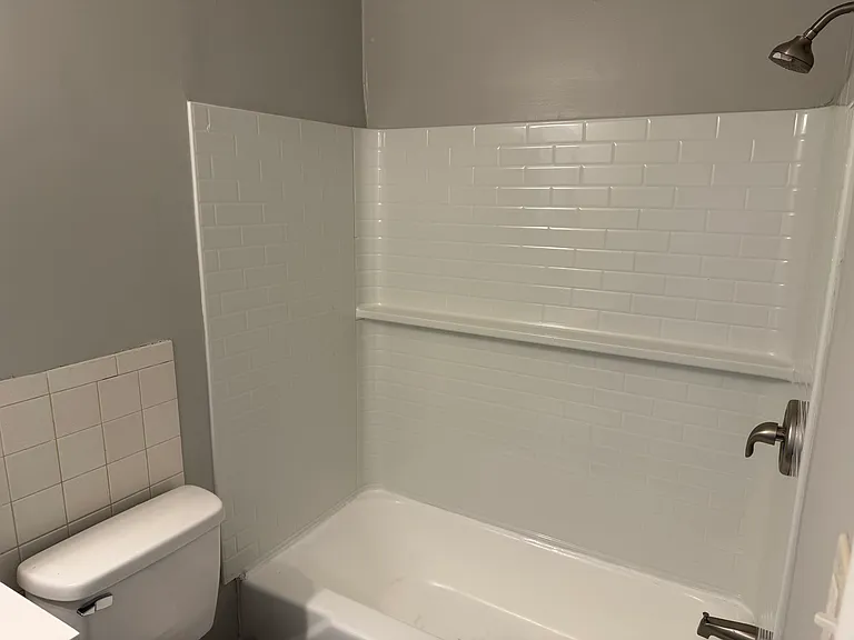 2075 Triumph Dr #9 — Photo 5