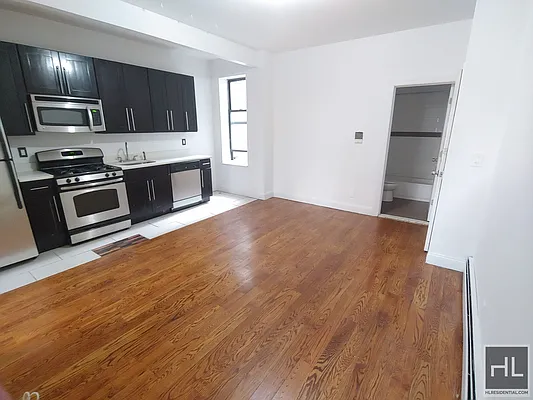 Rented by Highline Residential | media 4