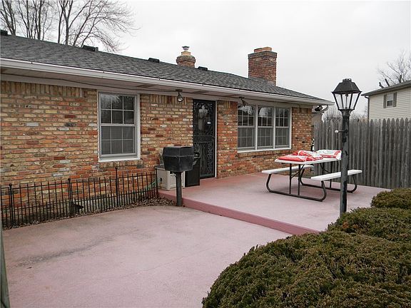 3rd image of 5315 Wiley Ave