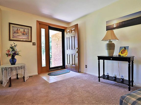 4th image of 5302 N Arber Dr