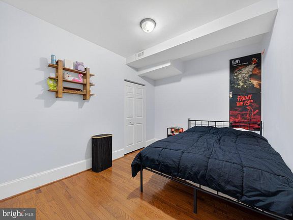 5th image of 642 Morton Pl NE