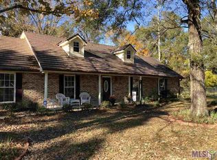 9596 Prince Charles St, Denham Springs, LA 70726