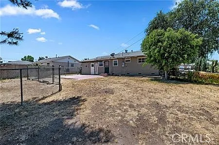 823 Filbert St — Photo 11