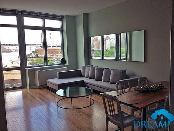 2nd image of 4746 Vernon Blvd Ste 2