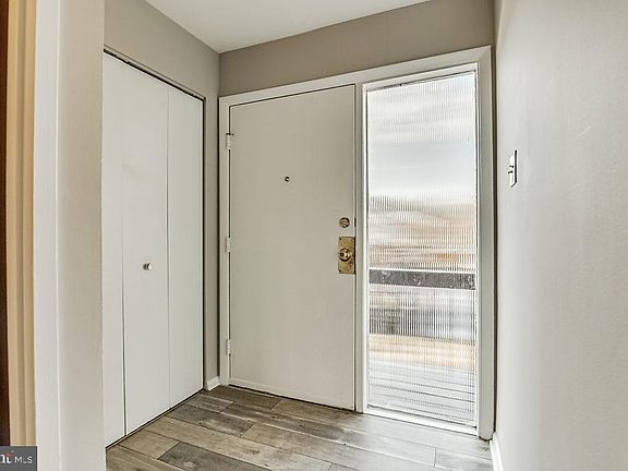 3rd image of 7301 Larrup Ct