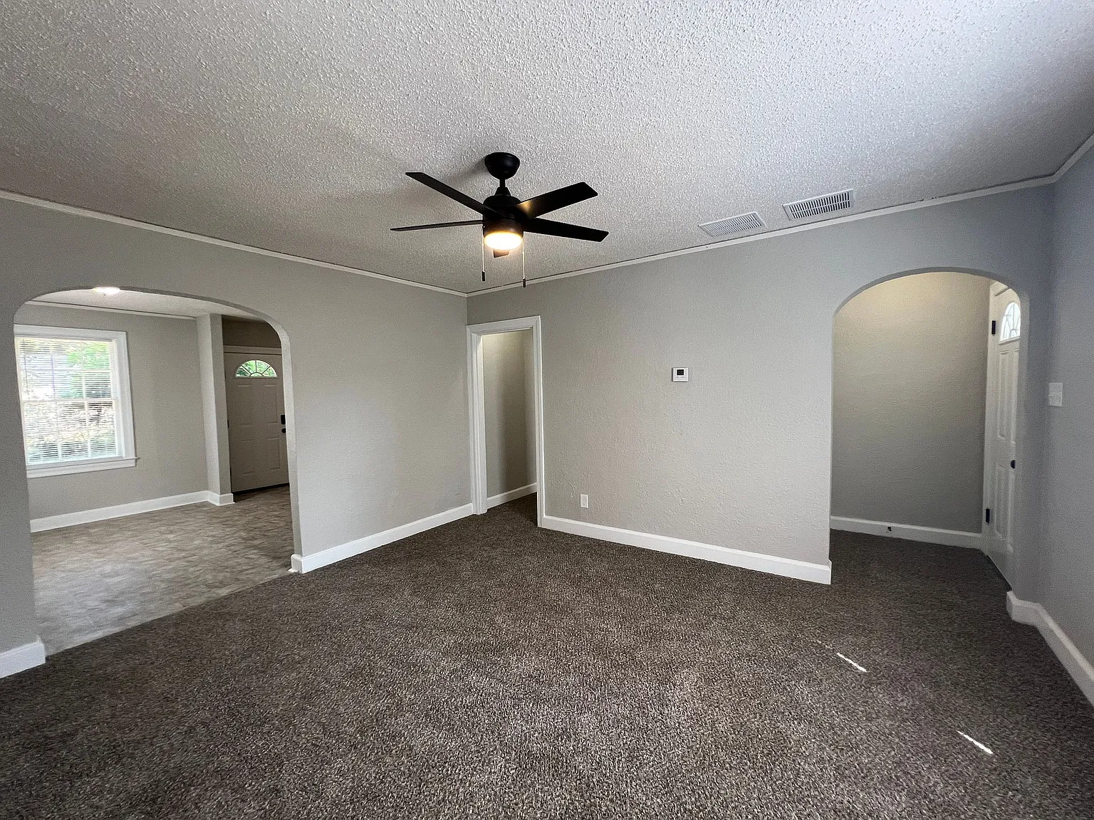 1016 Palermo Ave — Photo 2