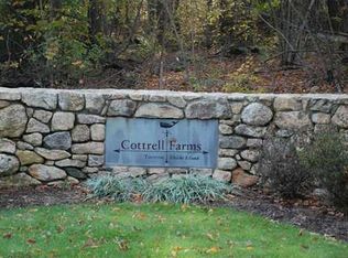 350 Cottrell Rd, Tiverton, RI 02878