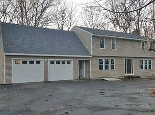 9 Laurelwood Dr, Oxford, MA 01540