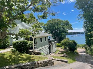 25 Harraseeket Rd, Freeport, ME 04032