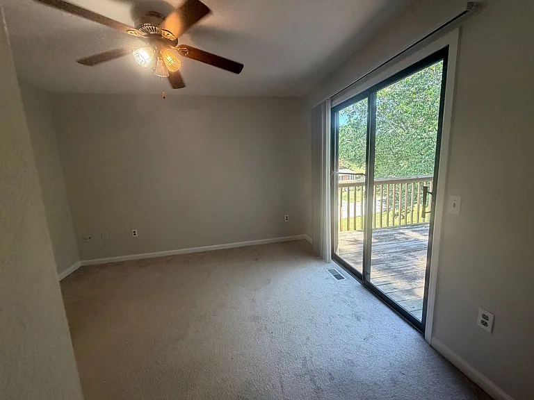366 Dalewood Ave — Photo 6