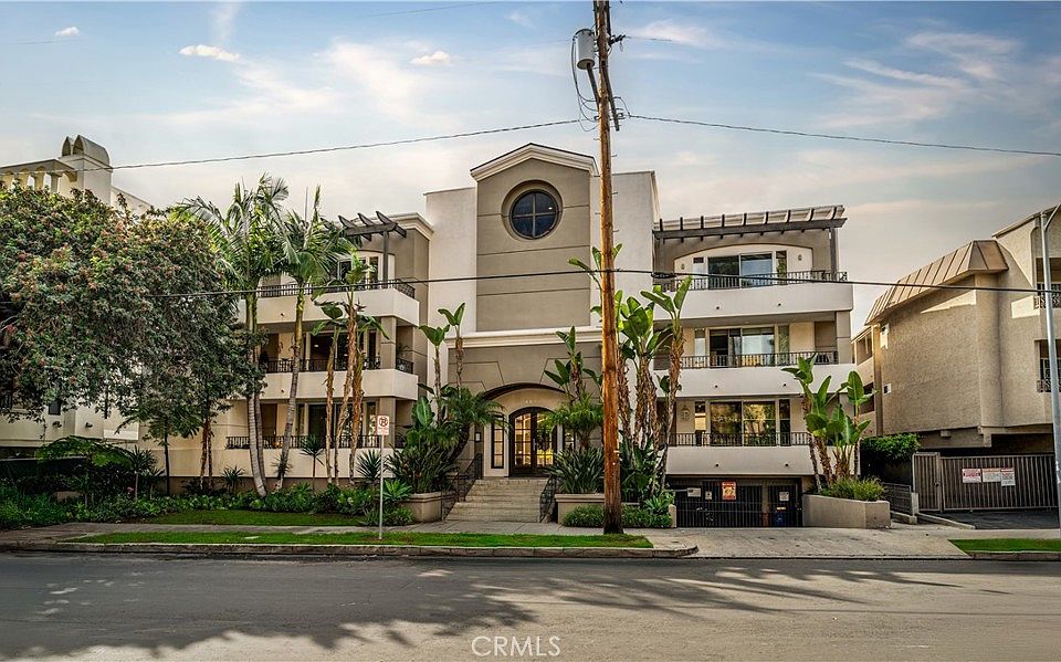 1st image of 4637 Willis Ave Unit 208