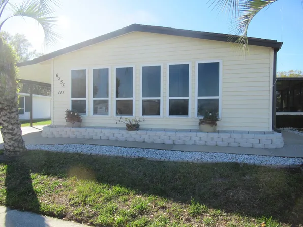 6255 Twilight Dr #111, Zephyrhills, FL 33540
