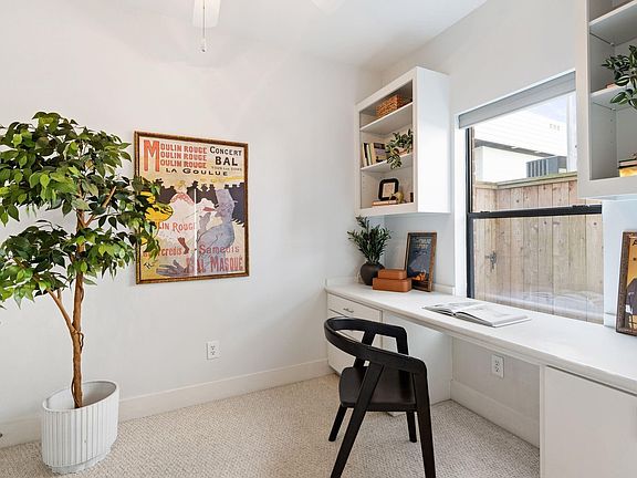 4th image of 5020 Darling St
