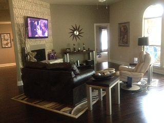 4th image of 935 Windham Dr