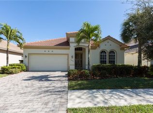 16177 Parque Ln, Naples, FL 34110