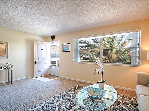 5th image of 5750 80th St N Unit B302