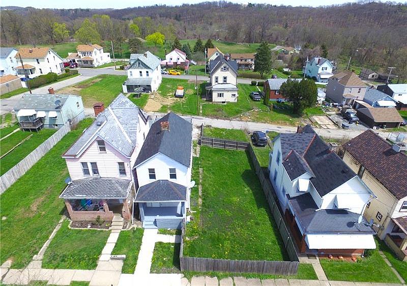 2409 Banker St, Mckeesport, PA 15132 Zillow