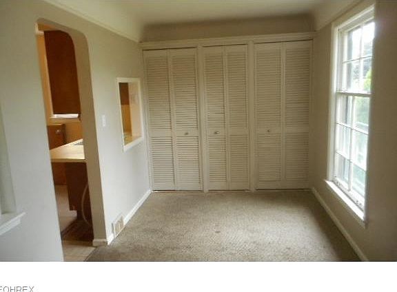5th image of 8408 Wainstead Dr