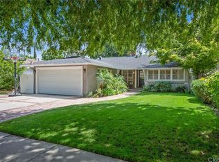 15500 Huston St, Encino, CA 91436