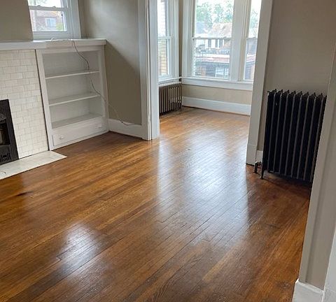 2nd image of 1502 Kelton Ave #3R