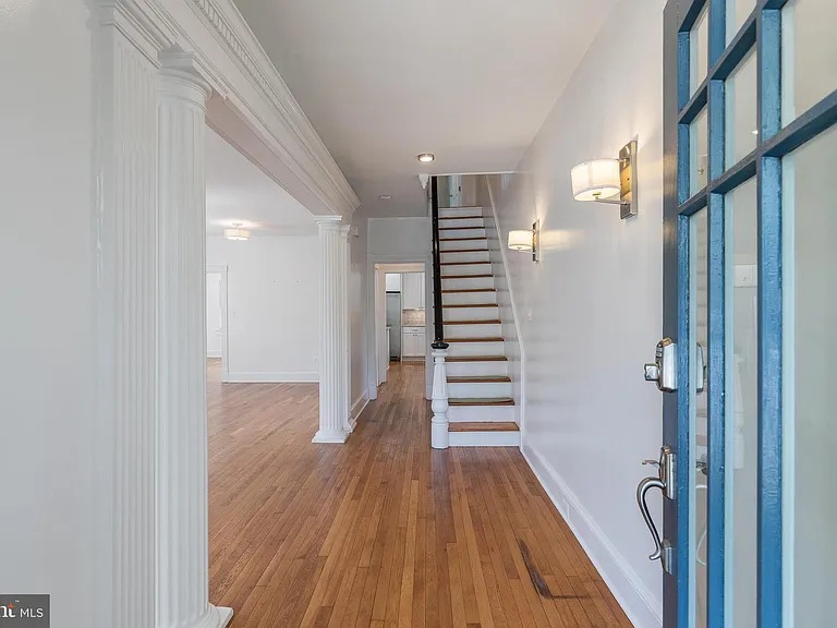 4226 Ellicott St NW — Photo 4