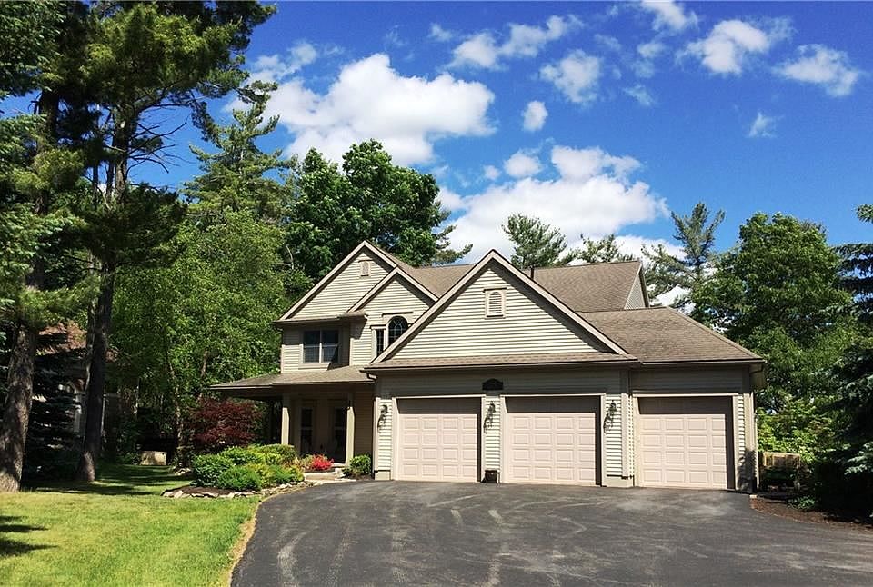1st image of 5561 Vardon Dr