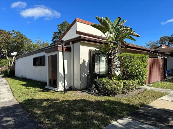 1740 NW 71st Avenue #122, Plantation, FL 33313