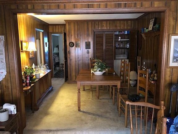 4th image of 54 Wellington St #54