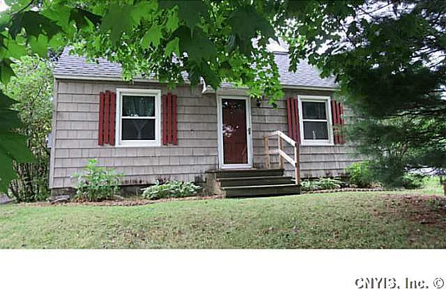 1st image of 227 McClennan Dr