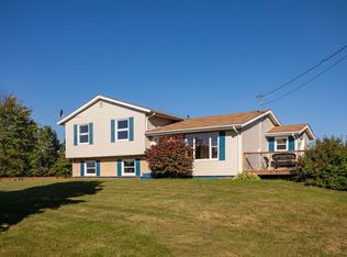 616 Valleyfield Rd, Saint Andrew's Parish, PE C0A 1R0