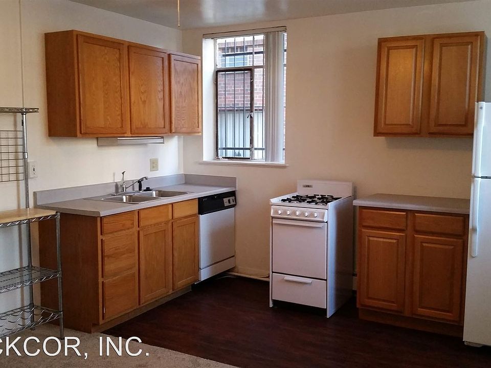 1st image of 1350 Columbine St APT 3
