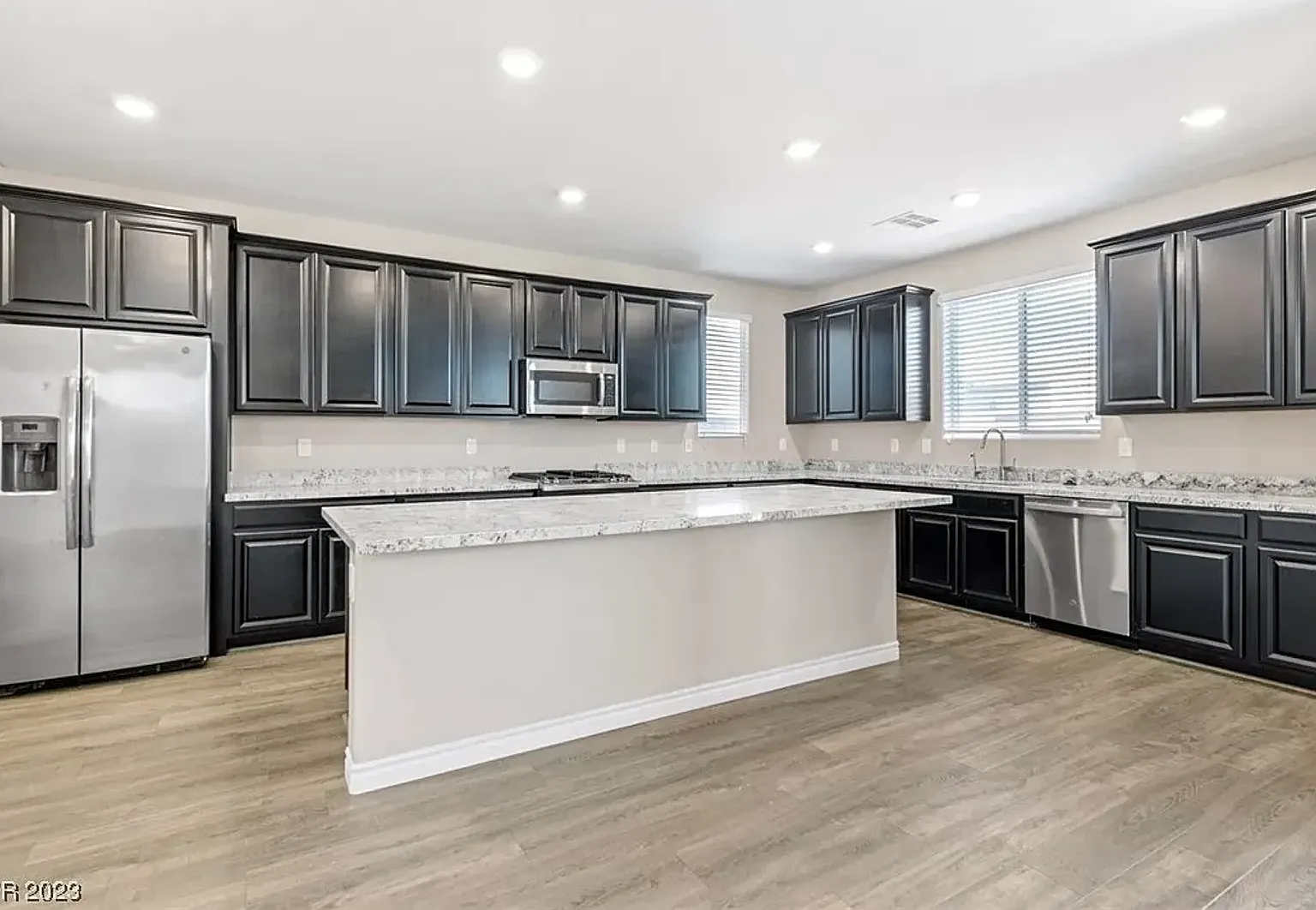 Modern 3Bed/3Bath/2Car Two story home located in North Las Vegas Home in Tule Springs — Photo 3