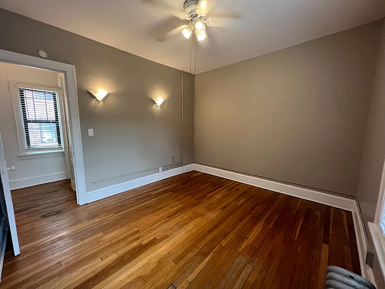 Stevens Square Apartments — Photo 103