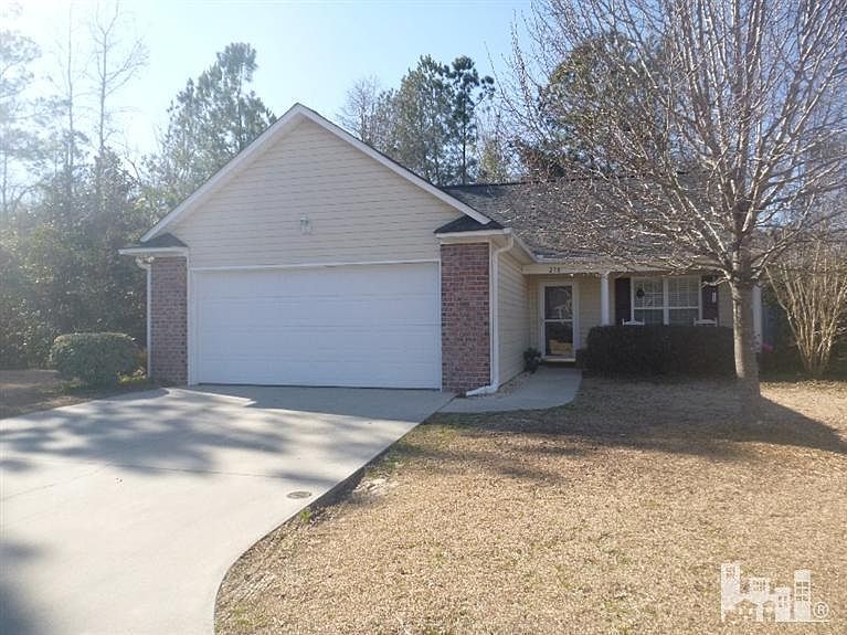 1st image of 218 Gardenview Court NE