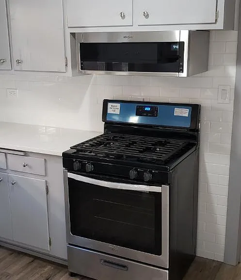 5633 S Kenneth Ave #2 — Photo 5