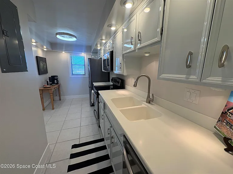 500 Palm Springs Blvd #804 — Photo 5